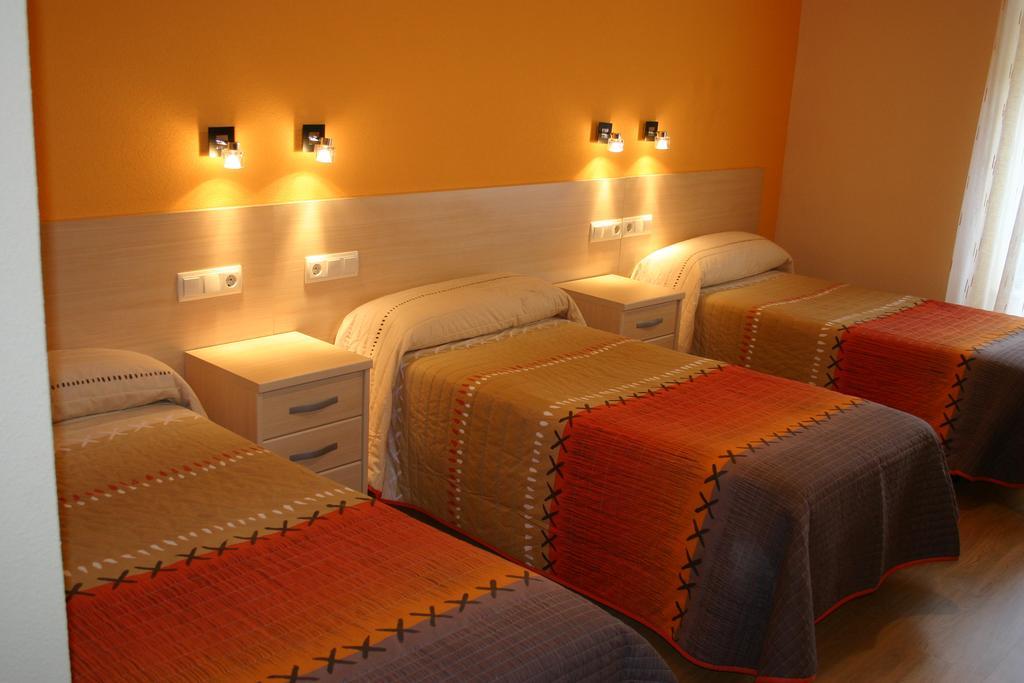 Hostal Hispanico I Salamanca Exterior photo