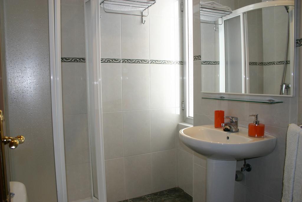 Hostal Hispanico I Salamanca Exterior photo