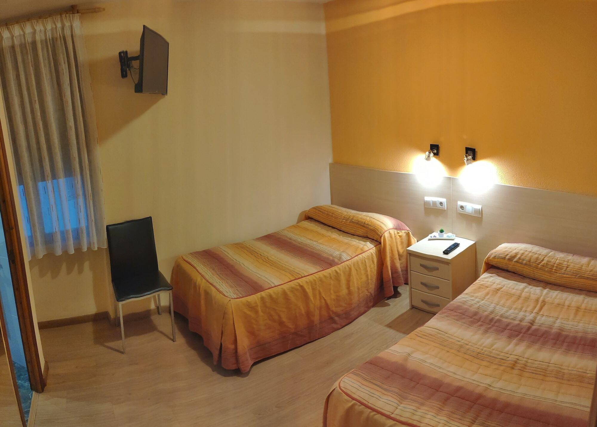 Hostal Hispanico I Salamanca Exterior photo